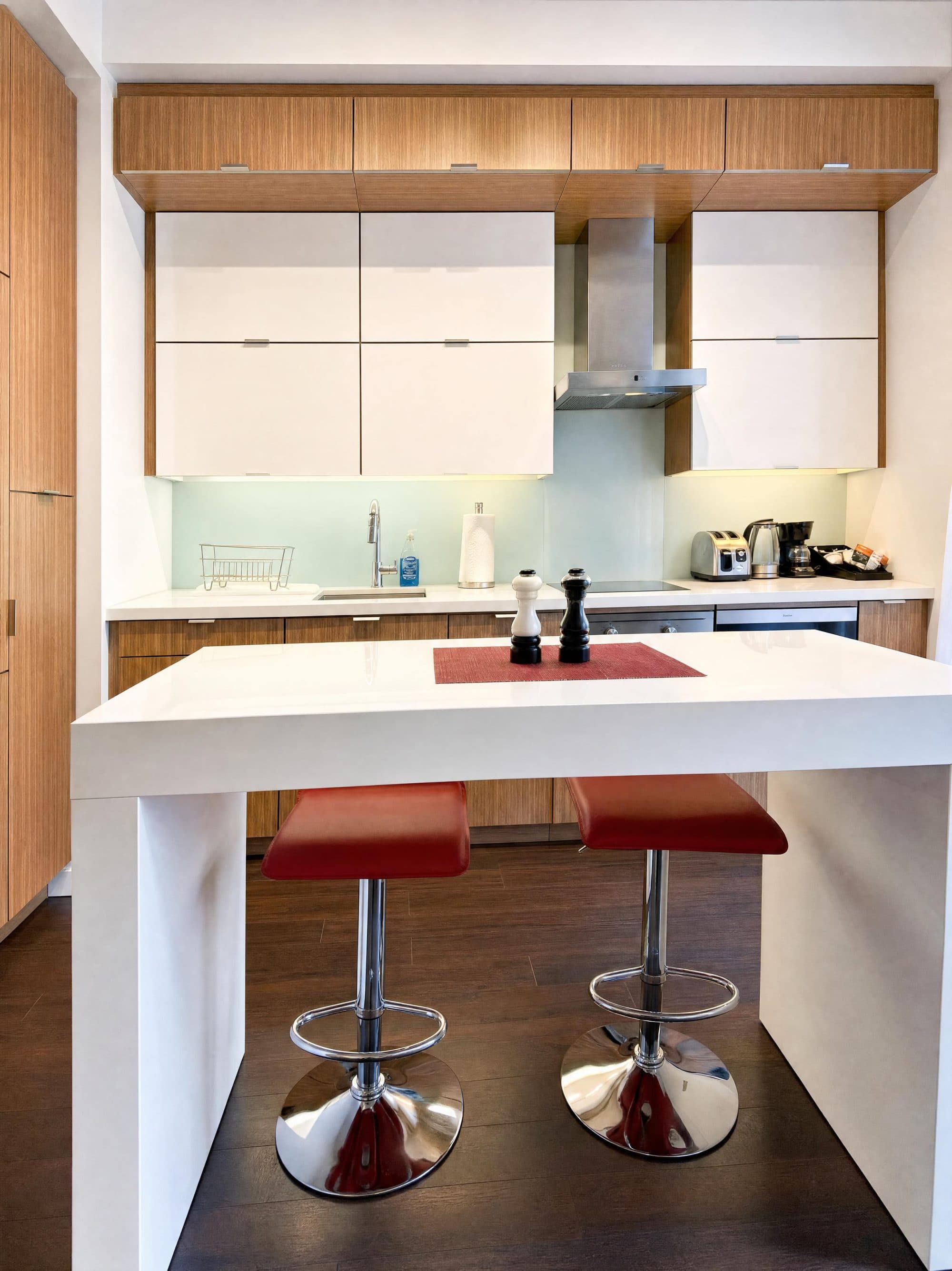 Polished 1BR Suite near the CN Tower & Union Station — photo 2 — Atmos, Entertainment District