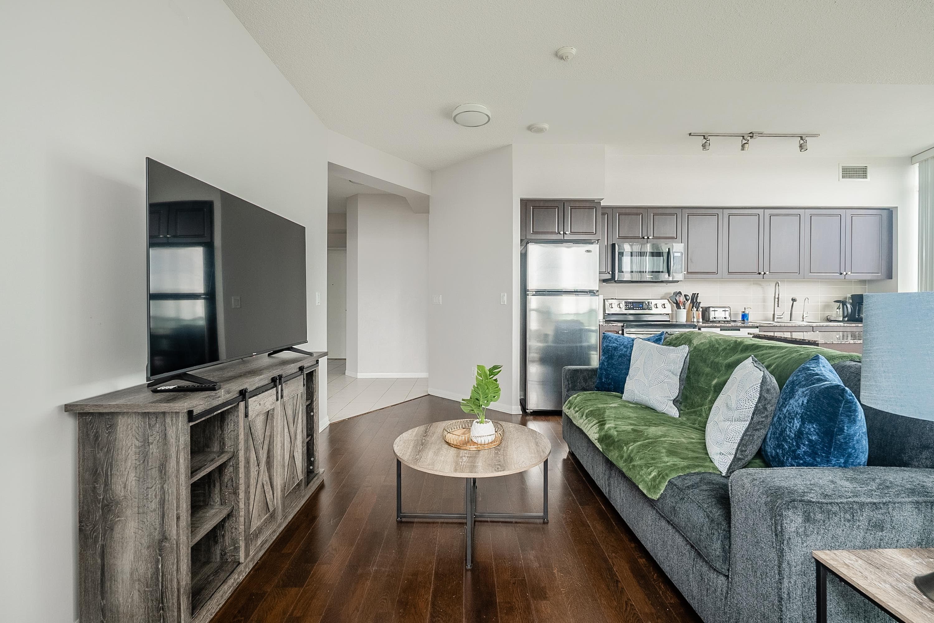 Skyline 2BR Suite with Queen Beds near Fort York — photo 3 — Neptune, Fort York