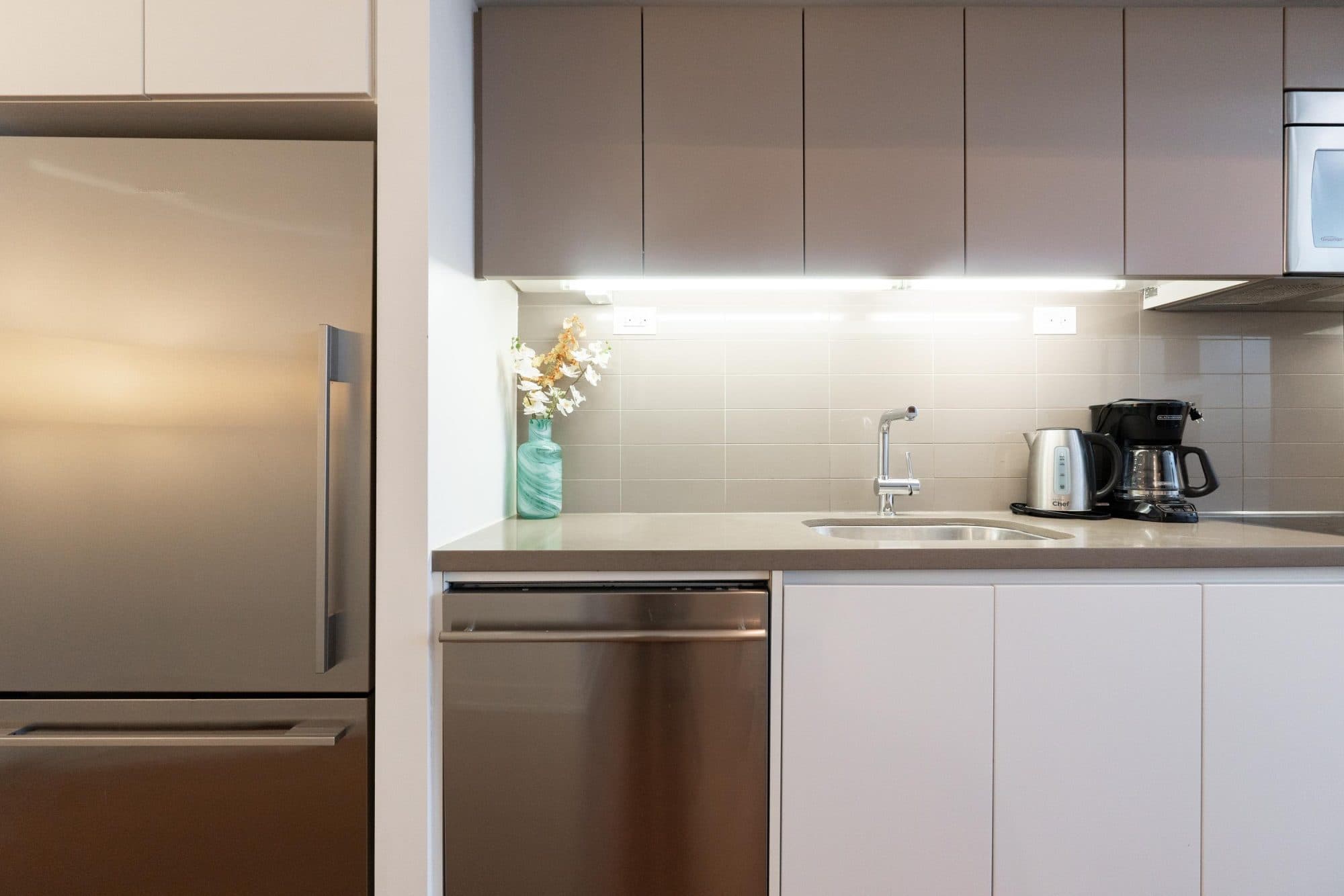 Signature 2BR Suite with Queen Beds near the Waterfront — photo 4 — Parade, CityPlace
