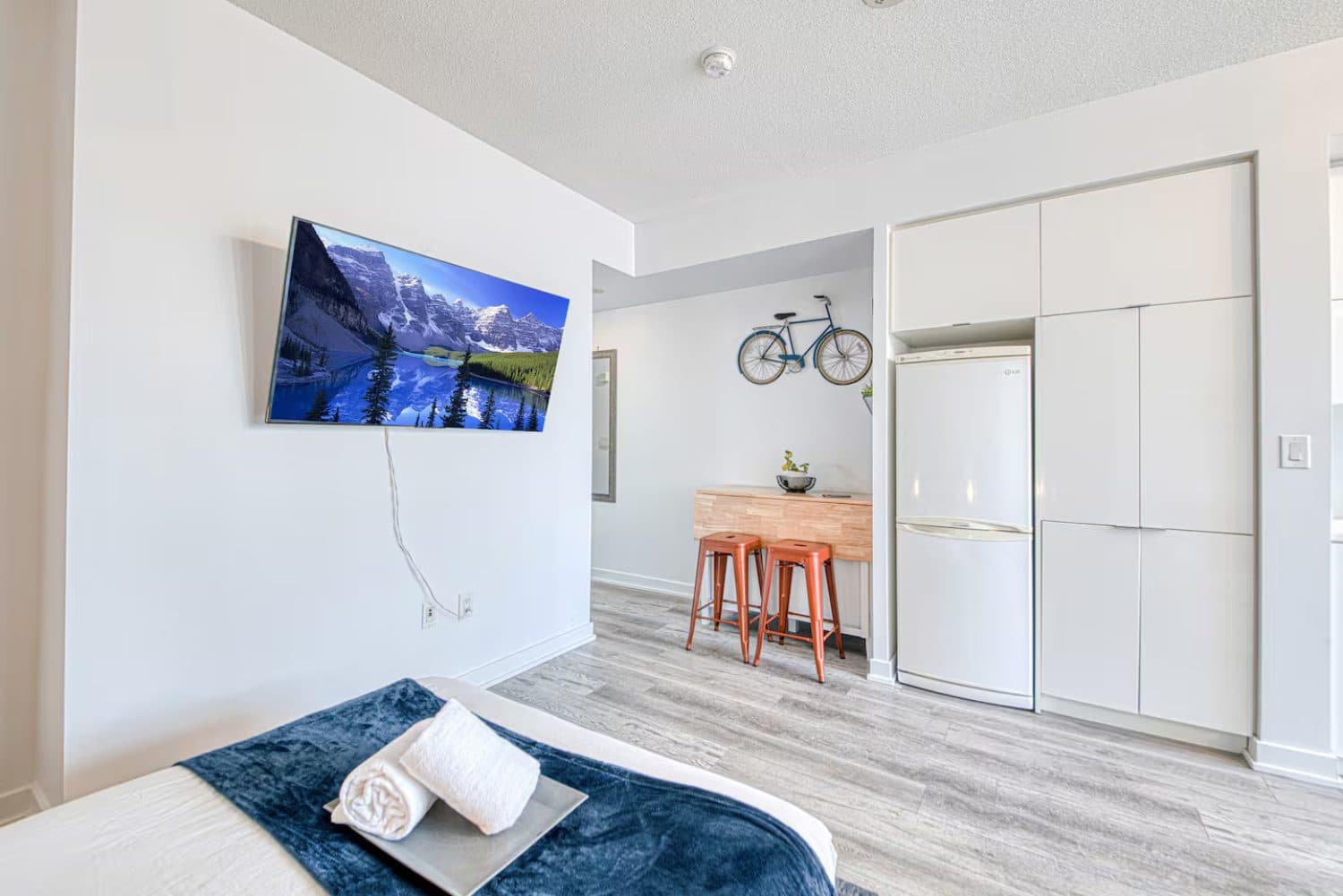 Studio Suite near the Waterfront — photo 5 — Parade, CityPlace