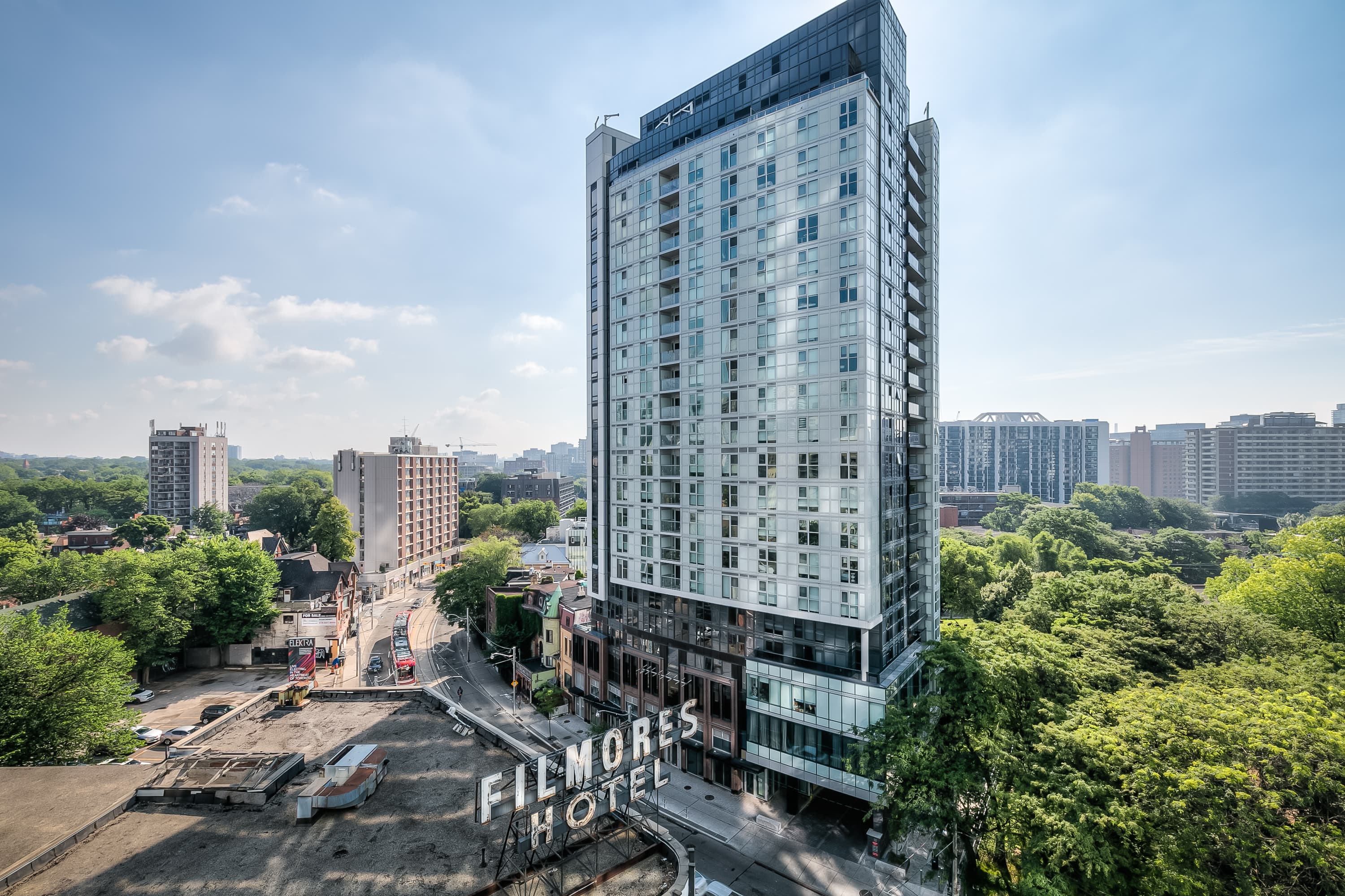 Jarvis — furnished suites in Downtown East, Toronto