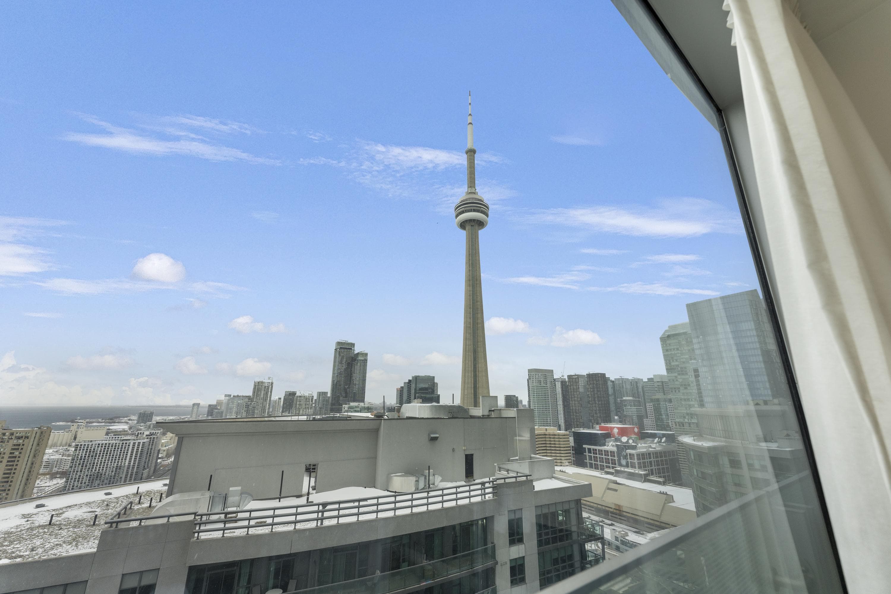 York — furnished suites in Financial District, Toronto