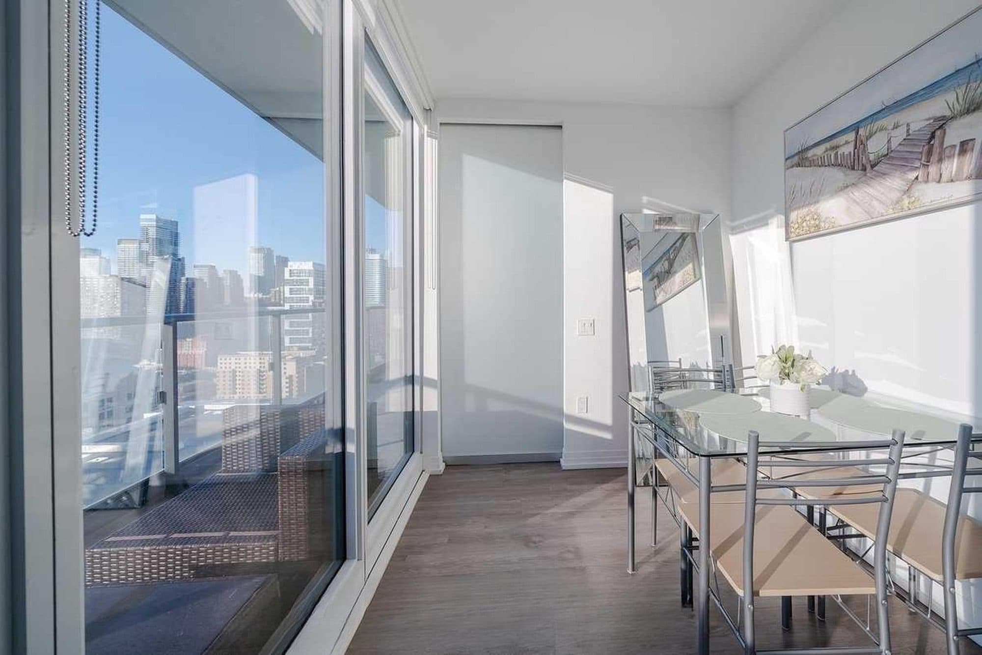 Jarvis 3 Bed / 2 Bath · Sofa Bed — photo 1