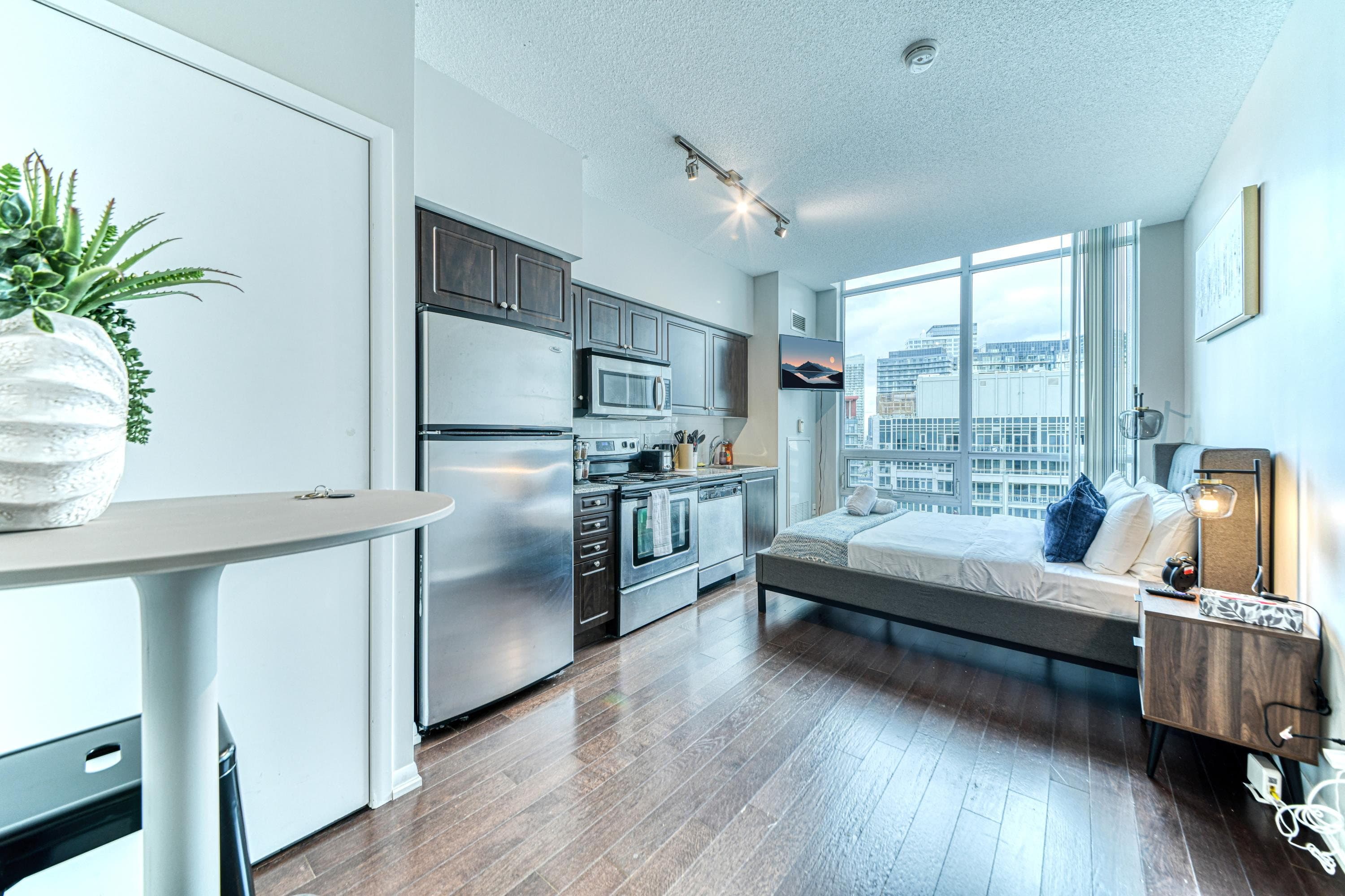 Neptune — furnished suites in Fort York, Toronto